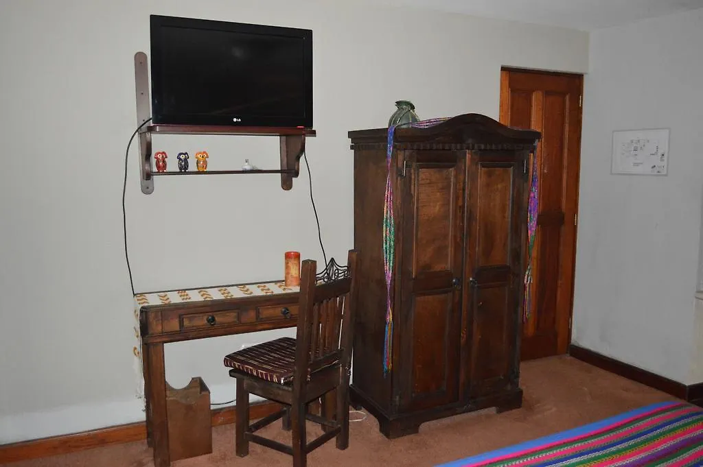 Bed & Breakfast Ajbe Guatemala City