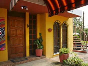 Bed & Breakfast Ajbe Guatemala City