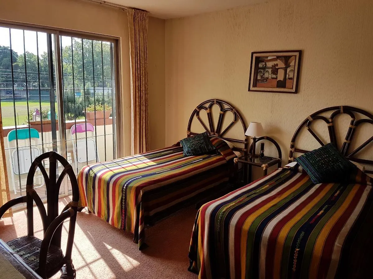 Bed & Breakfast Ajbe Guatemala City
