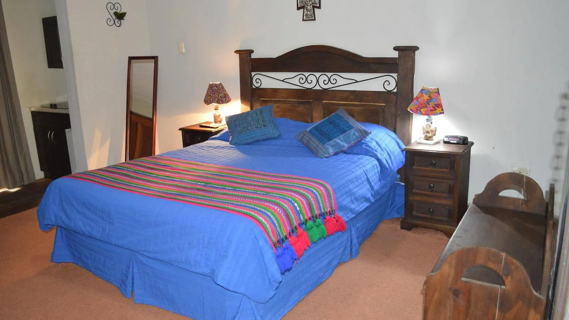 Bed & Breakfast Ajbe Guatemala City