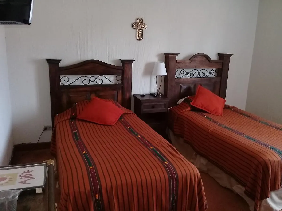 Bed & Breakfast Ajbe Guatemala City