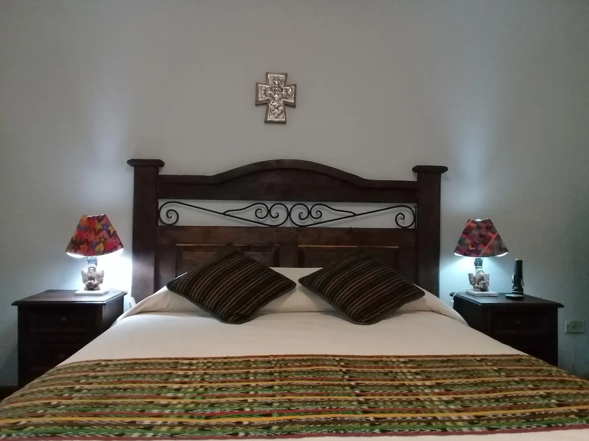 Bed & Breakfast Ajbe Guatemala City