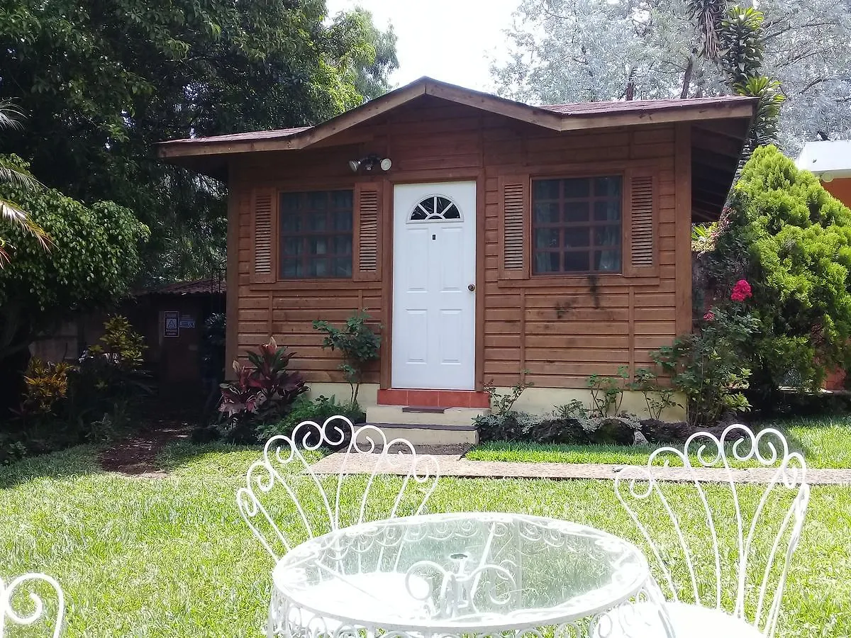 Bed & Breakfast Ajbe Guatemala City 2*,  Guatemala