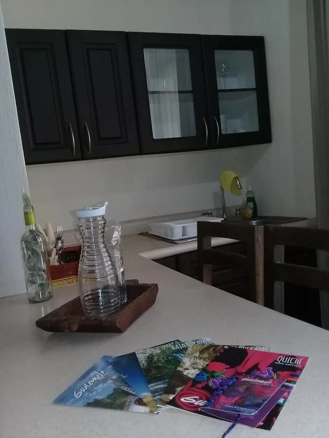 Bed & Breakfast Ajbe Guatemala City